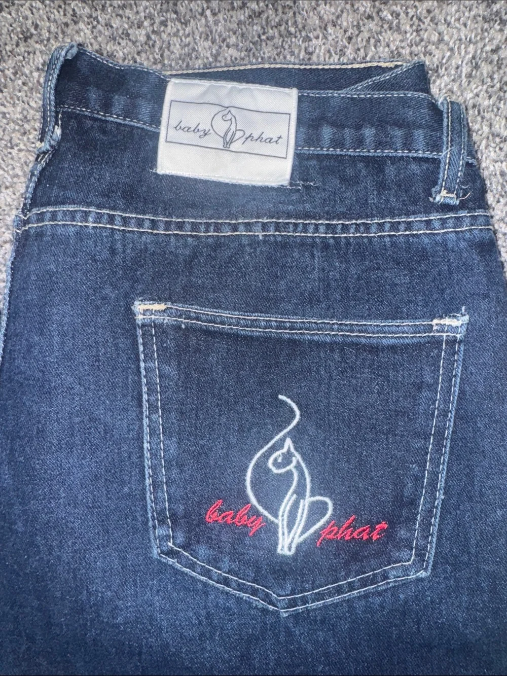 Baby Phat Embroidered Jeans VTG - Picture 2 of 8